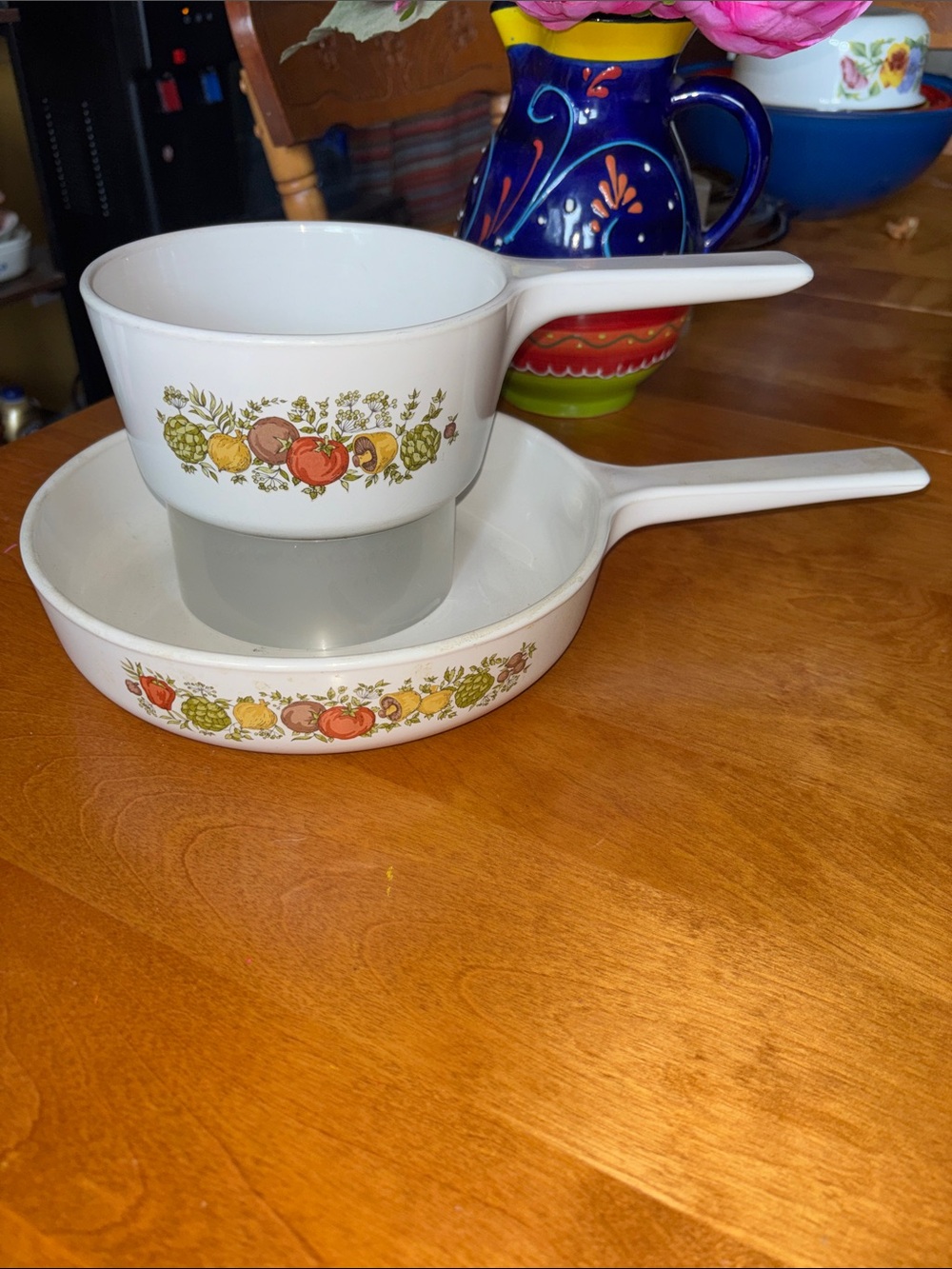 Corningware RANGETOPPERS pan and pot
